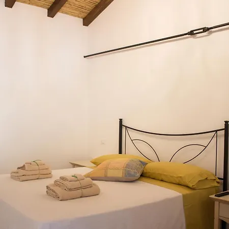 Domo Bangone - Sa Corte Apartment *